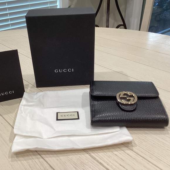 Gucci Authentic Black Leather Wallet - Picture 1 of 6